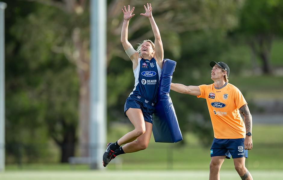 2019_02_07_TS_HERO.jpg Nothing holding her back - Phoebe McWilliams has been named to return this week - Geelong Cats